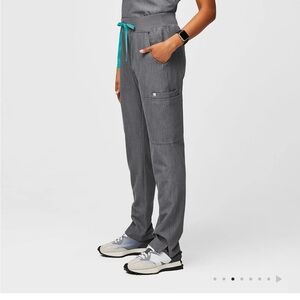 Figs Graphite Yola scrub pants